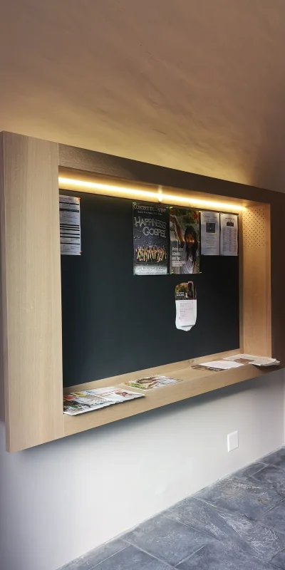 Entrée et Mur du projet Rénovation de l&#039;Église de Muraz, Muraz (VS)