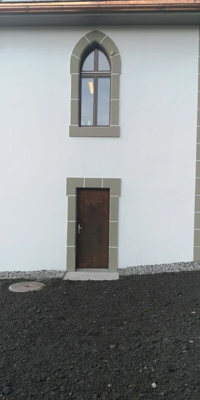 Mur et Détail architectural du projet Rénovation de l&#039;Église de Muraz, Muraz (VS)